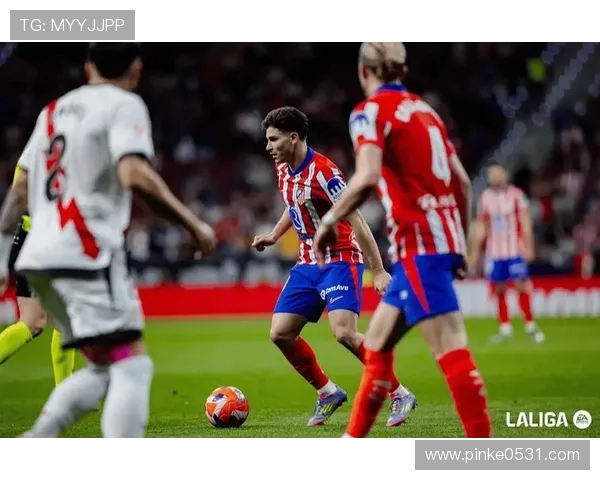 西甲联赛马竞对阵巴萨:马竞与巴萨的西甲经典对决回顾 西甲联赛马竞对阵巴萨:马竞与巴萨的西甲经典对决回顾