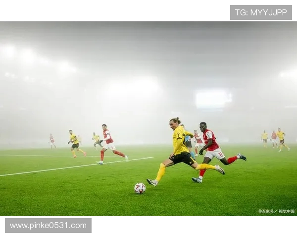 足球比赛中的快速反击与配合细节