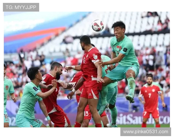 足球赛事的全球化发展与商业化趋势