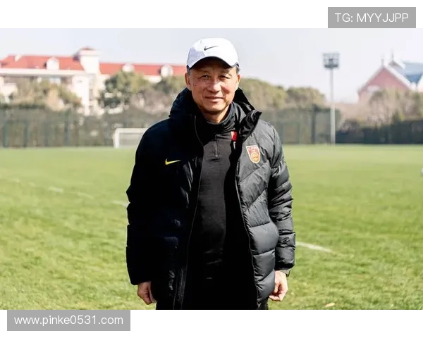 中国男足与德国男足热身赛激战正酣 迎接未来国际赛事挑战