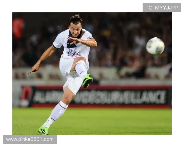 英超亚洲球员完成帽子戏法的精彩瞬间盘点