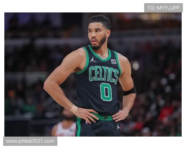 怀特称赞塔图姆在客场表现出色助力球队赢得多场比赛